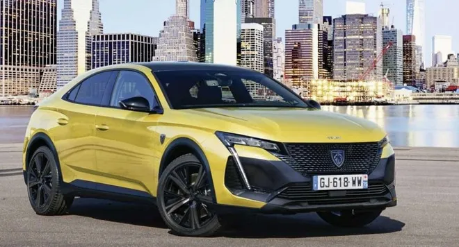 Peugeot 4008: il SUV Coupè premium si mostra nelle prime foto spia