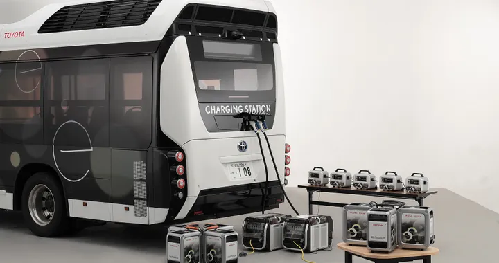 Toyota e Honda creano una stazione mobile a idrogeno per la produzione di energia