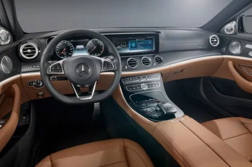 Mercedes Classe E: svelati gli interni