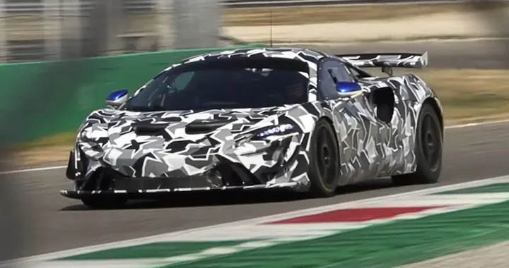 McLaren Artura a Monza: la GT4 mette le ruote sulla pista brianzola