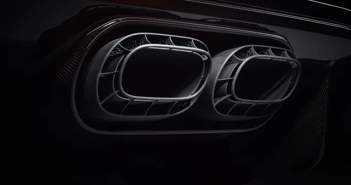 Bugatti utilizza la stampa 3D per realizzare le componenti in titanio