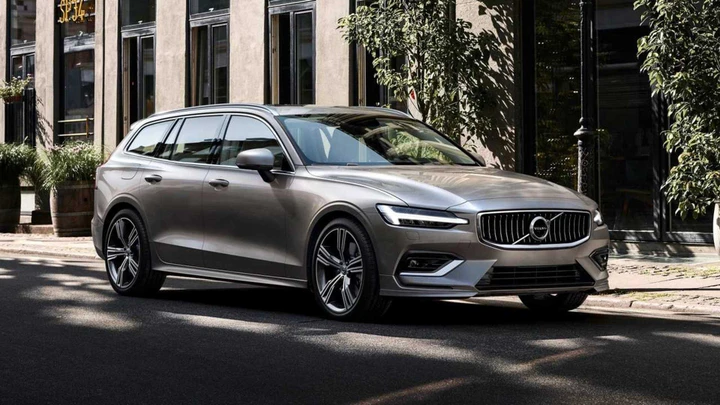 Volvo ci ripensa, clamoroso ritorno delle station wagon in salsa elettrica?