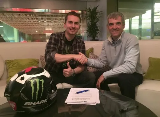 Jorge Lorenzo sceglie Shark per la MotoGP