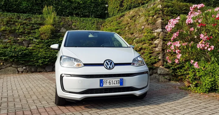 Volkswagen e-Up: un tranquillo weekend di live batteria