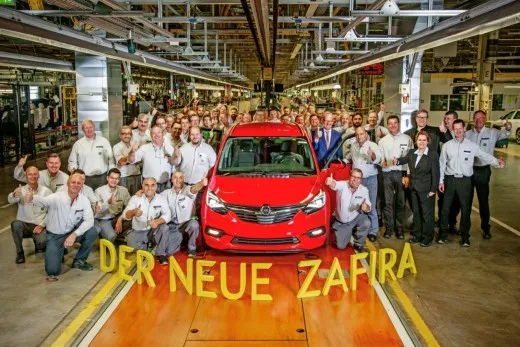 Opel Zafira, inizia la produzione