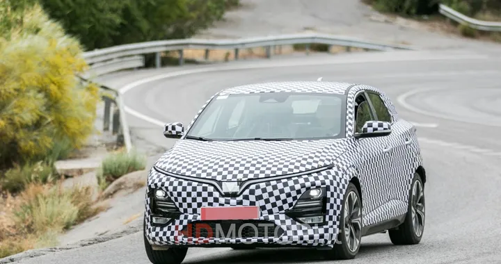 Il SUV elettrico Vinfast VF 6 prosegue i test. Foto spia
