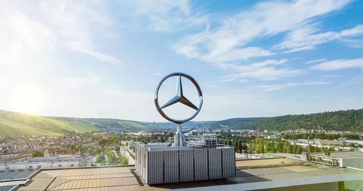Mercedes punta a ridurre i costi delle batterie del 30%