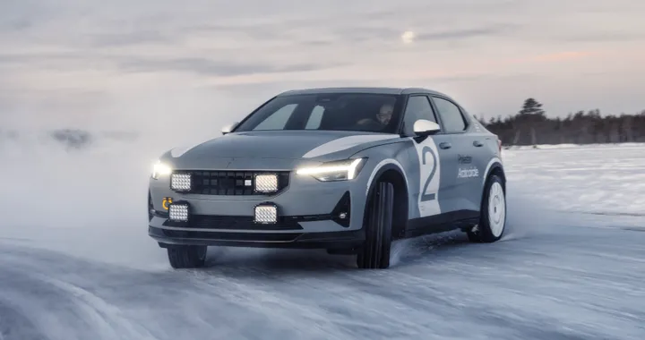 Polestar 2 Arctic Circle, one-off ad alte prestazioni per la guida sulla neve