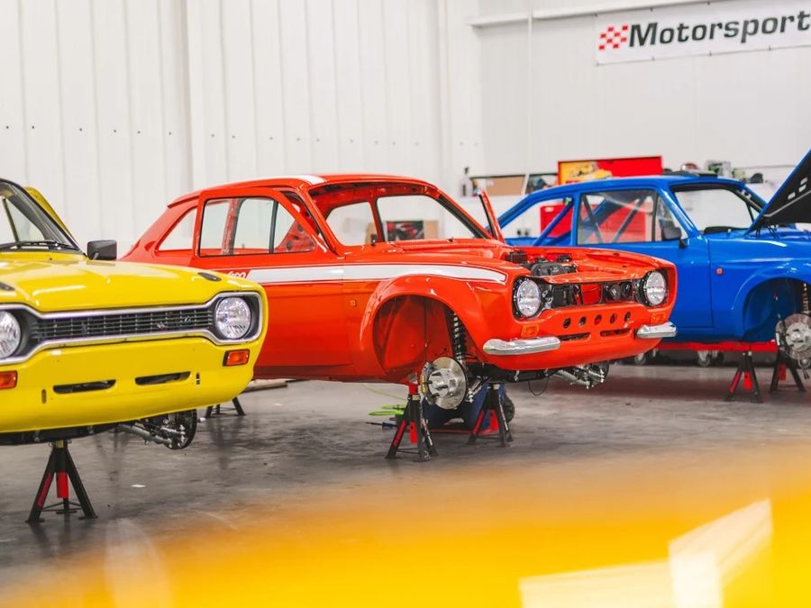 Con le Mk1 e Mk2 Sports, MST riporta in vita la Ford Escort Mexico in chiave moderna