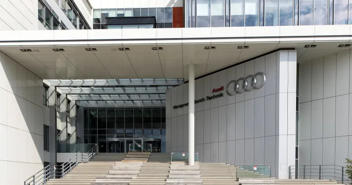 Audi riporta sotto il suo controllo il progetto Artemis