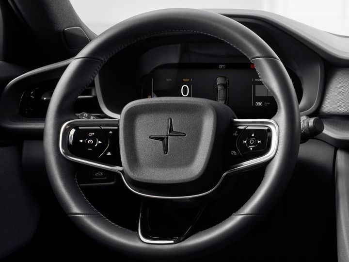 Anteprima: Anche Polestar si arrende: addio touch, i pulsanti fisici torneranno sui prossimi modelli