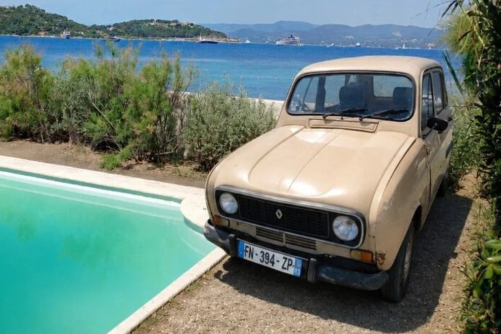 Anteprima: Il mistero della Renault di Brigitte Bardot, finisce all’asta a un prezzo alla portata