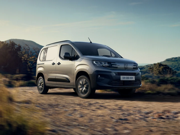 Nuovo Peugeot Partner Pro Skill: il furgone su misura per i professionisti più esigenti