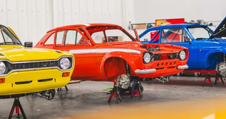 Con le Mk1 e Mk2 Sports, MST riporta in vita la Ford Escort Mexico in chiave moderna