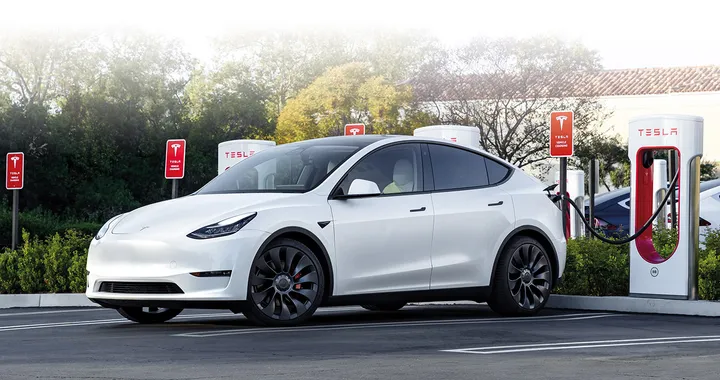 Leasys Rent, la Tesla Model Y entra nell'abbonamento CarCloud