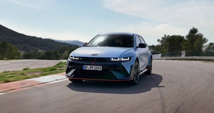 Hyundai IONIQ 5 N Driving Experience, un weekend al circuito di Varano de’ Melegari