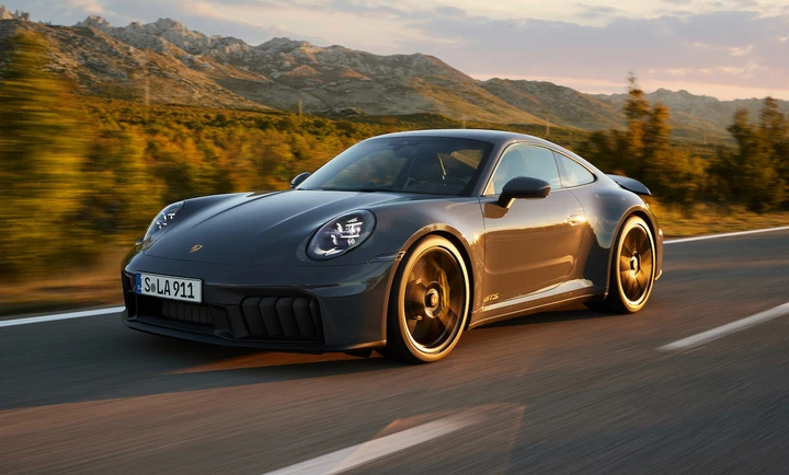 Nuovo brevetto Porsche: motori elettrici a flusso assiale per le sportive ibride