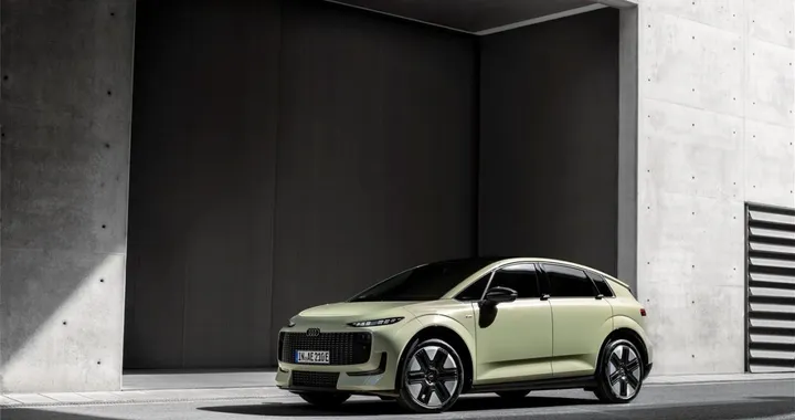 Audi A2, ora è 100% elettrica e per l'Italia costa da 38.350 euro