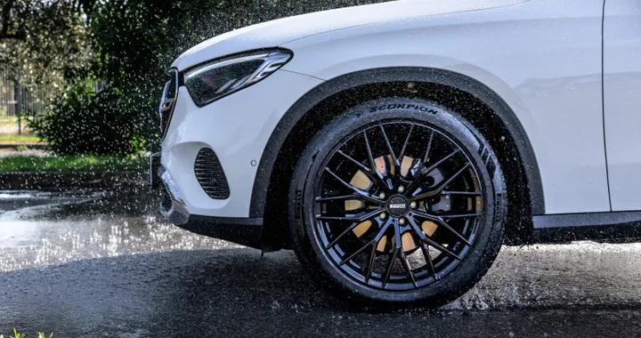 Nuovo Pirelli Scorpion 3: più autonomia, comfort e grip per i SUV