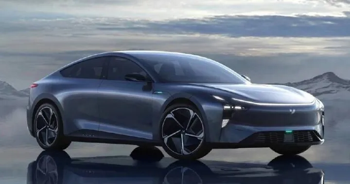 Jidu Auto presenta Robo-02, la sua nuova berlina elettrica