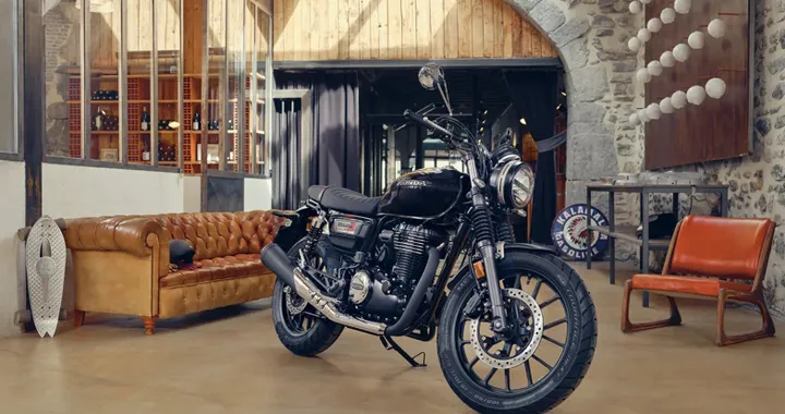 Honda GB350S, la piccola roadster essenziale che piace