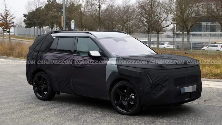 Hyundai Tucson 2027 cambia look, stile Santa Fe per la nuova generazione | Foto spia