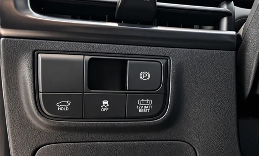 Batteria auto scarica? Hyundai KONA e TUCSON ibride ripartono premendo un pulsante