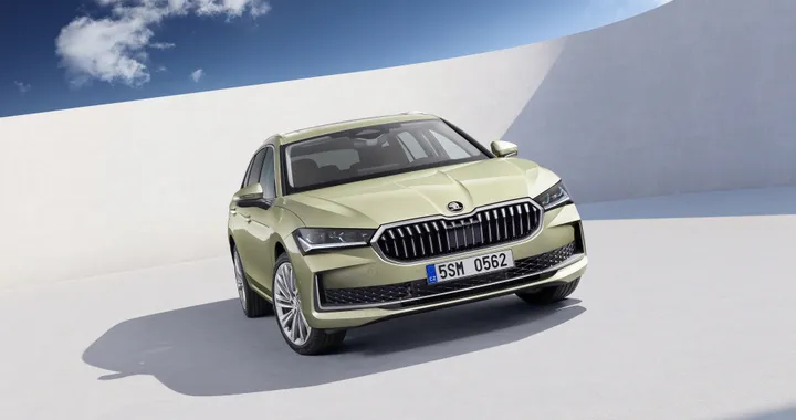 Skoda Superb, 100 km in elettrico per la Plug-in. In Italia solo station wagon