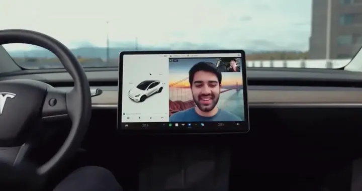 Sulle Tesla in arrivo le videochiamate di Zoom