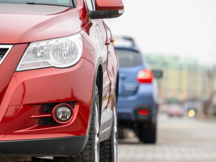 Con questo strumento (ora scontato) puoi capire se un'auto è stata riverniciata