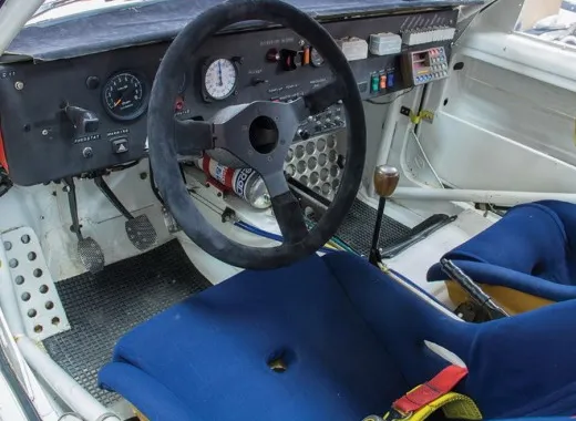 Peugeot 205 T16, all'asta la leggenda guidata da Vatanen