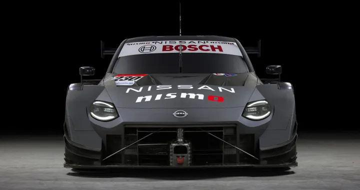 Nissan Z GT500: biglietto da visita di Nissan per la Super GT Series