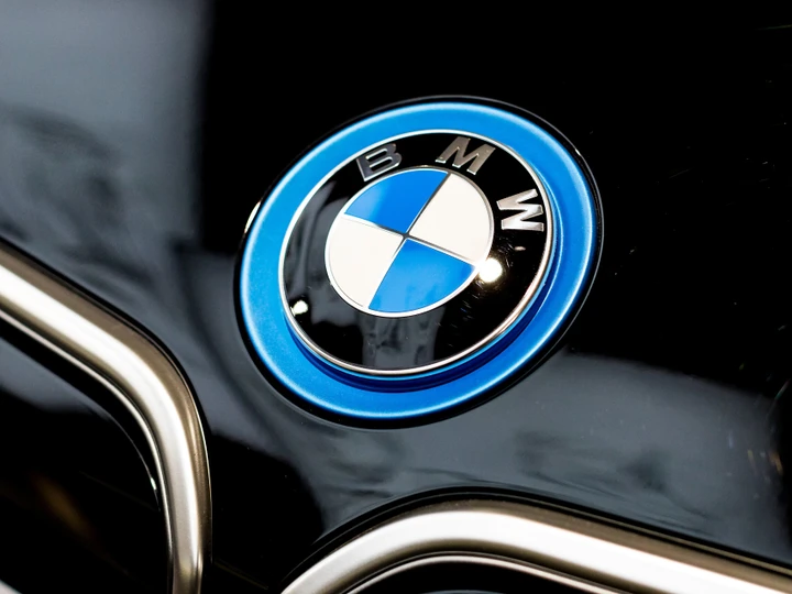 BMW iX3 M, il nuovo SUV elettrico potrebbe sfiorare i 1.000 CV