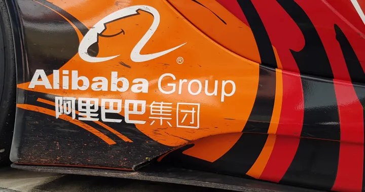 Alibaba fornirà l'intelligenza artificiale a Daimler, Audi e Volvo