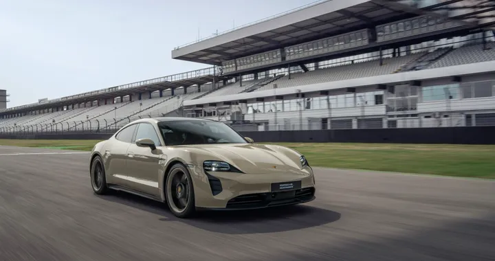 Porsche Taycan, prima edizione speciale per l'anniversario dell’Hockenheimring
