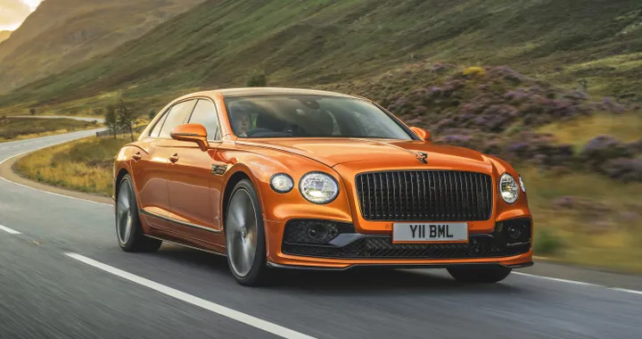Bentley Flying Spur Speed, tanto lusso e 635 CV di potenza