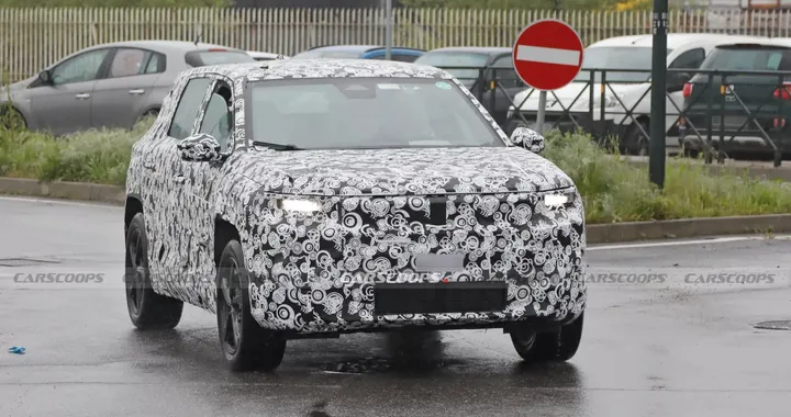 Nuova Jeep Compass si fa vedere su strada. Ibrida ed elettrica, presto al debutto