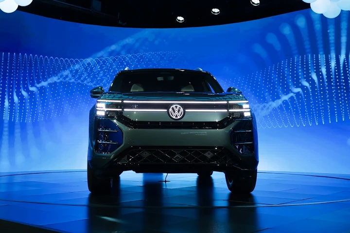 Volkswagen Atlas, debutta il nuovo SUV 7 posti per gli Usa