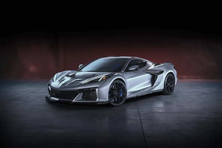 Chevrolet Corvette ZR1X: la supersportiva americana che nasce per la pista