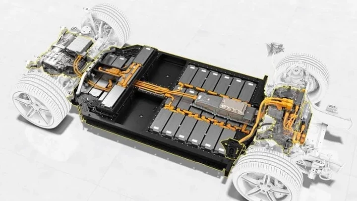 Batterie litio-aria: la nuova tecnologia che promette 1.600 km di autonomia