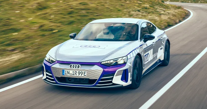 Audi RS e-tron GT, ecco la serie speciale Ice Race Edition per i 40 anni di Audi Sport
