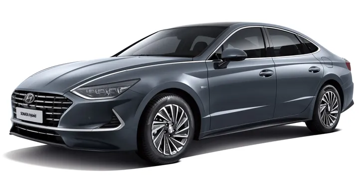Hyundai Sonata: la tecnologia della berlina ibrida con pannelli solari