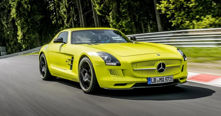 Mercedes al lavoro su una supercar elettrica ad altissime prestazioni