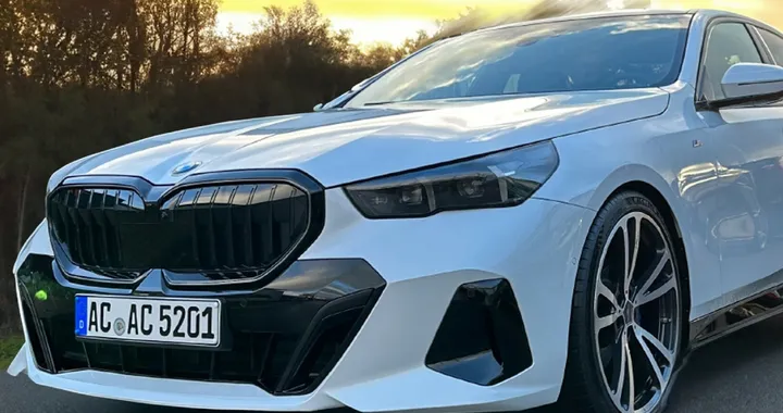 BMW Serie 5 2024, AC Schnitzer prepara dei pacchetti di tuning