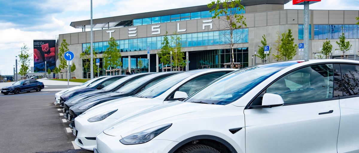 Guida autonoma: chiesto il rinvio per i Robotaxi di Tesla ad Austin