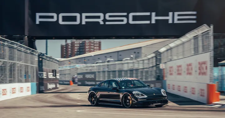 Porsche Taycan: la berlina elettrica ha raccolto più preordini di Volkswagen ID.3