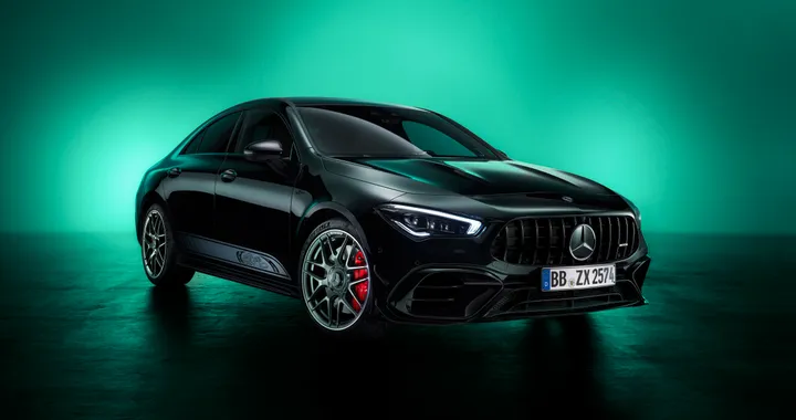 Mercedes-AMG: ecco le versioni speciali “Edition 55” per la A45 e la CLA45