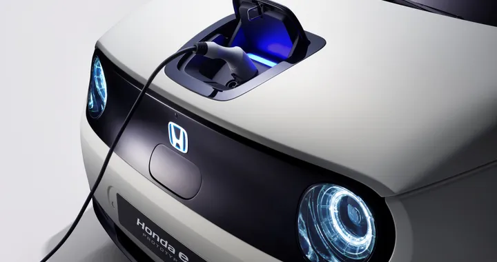 Honda e: il telaio della piccola elettrica e considerazioni sull'autonomia