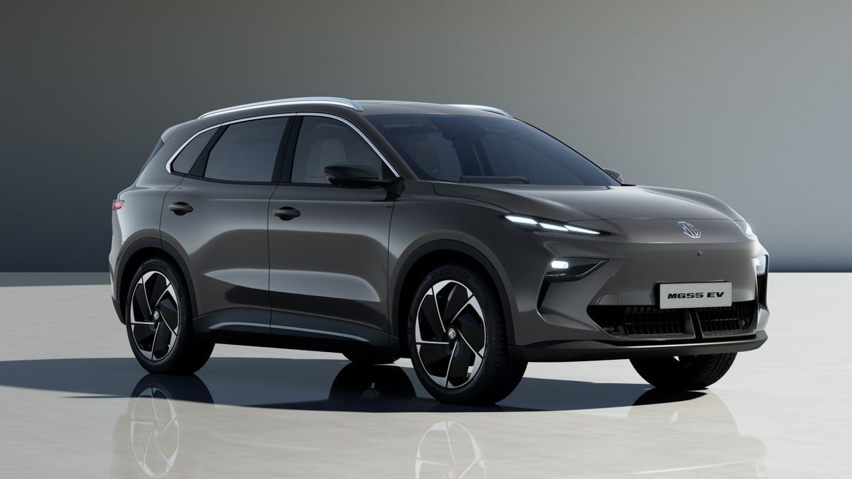 MGS5 EV pronto alla sfida del mercato italiano. Ecco quanto costa il SUV elettrico