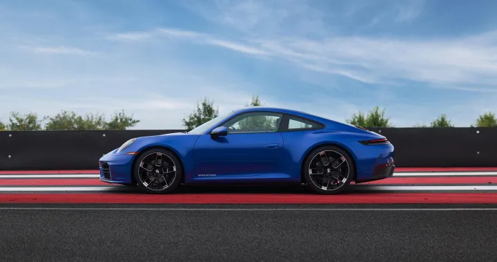 I marchi auto che piacciono di più del 2025: Porsche e MINI al Top. Tutte le classifiche